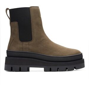 ▪️CLARKS ORIANNA 2 TOP DARK OLIVE NUBUCK ▪️